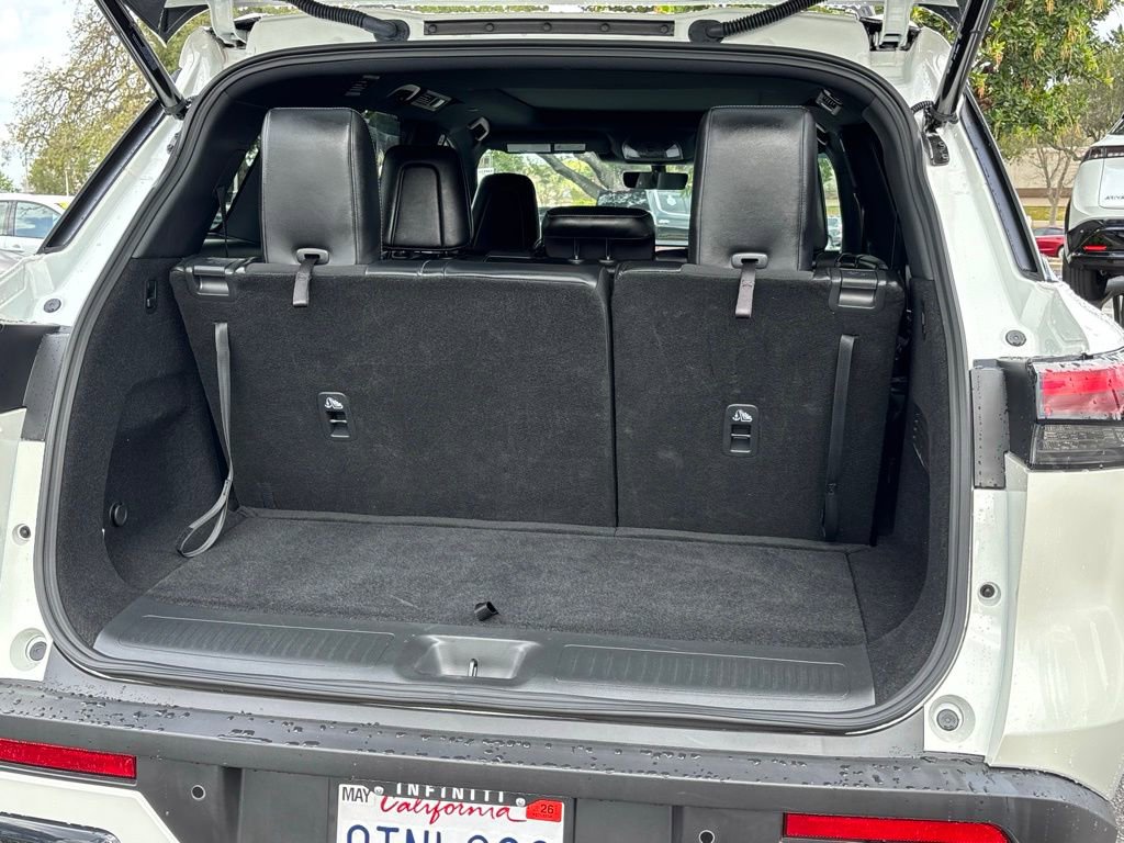 Certified 2025 INFINITI QX60 Luxe w/ Black Edition image 28