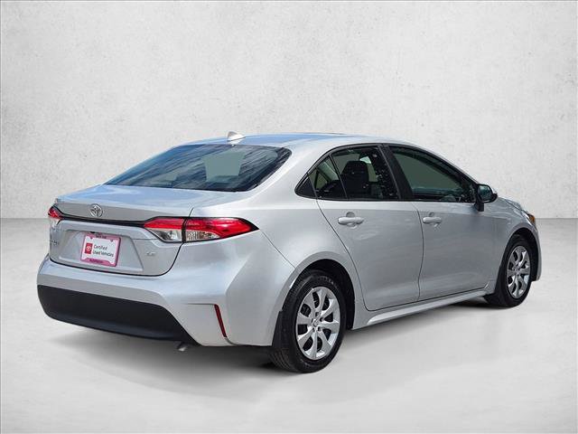 Used 2025 Toyota Corolla LE FWD image 5