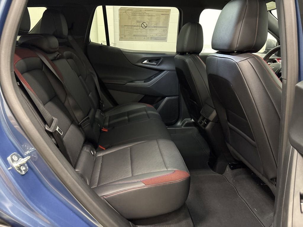 New 2026 Chevrolet Equinox RS w/ Safety and Technology Package AWD/4WD image 34