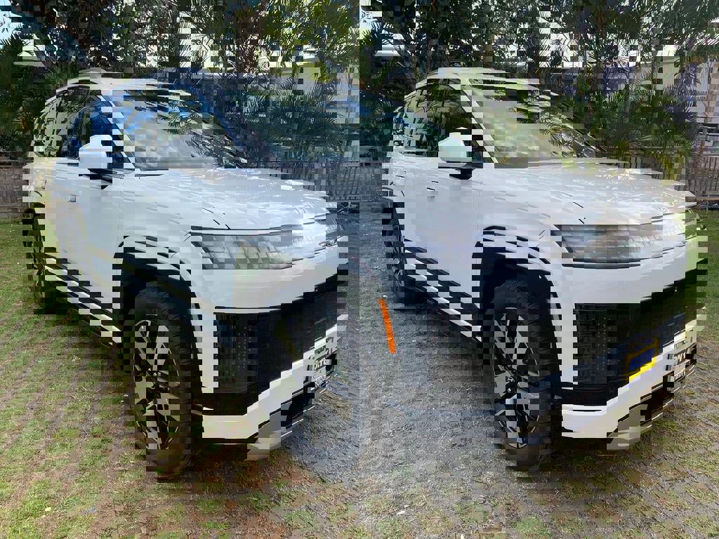 New 2026 Hyundai Ioniq 9 SEL