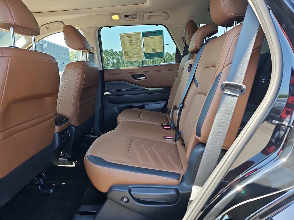 Used 2024 Nissan Pathfinder Platinum w/ Cargo Package FWD image 20