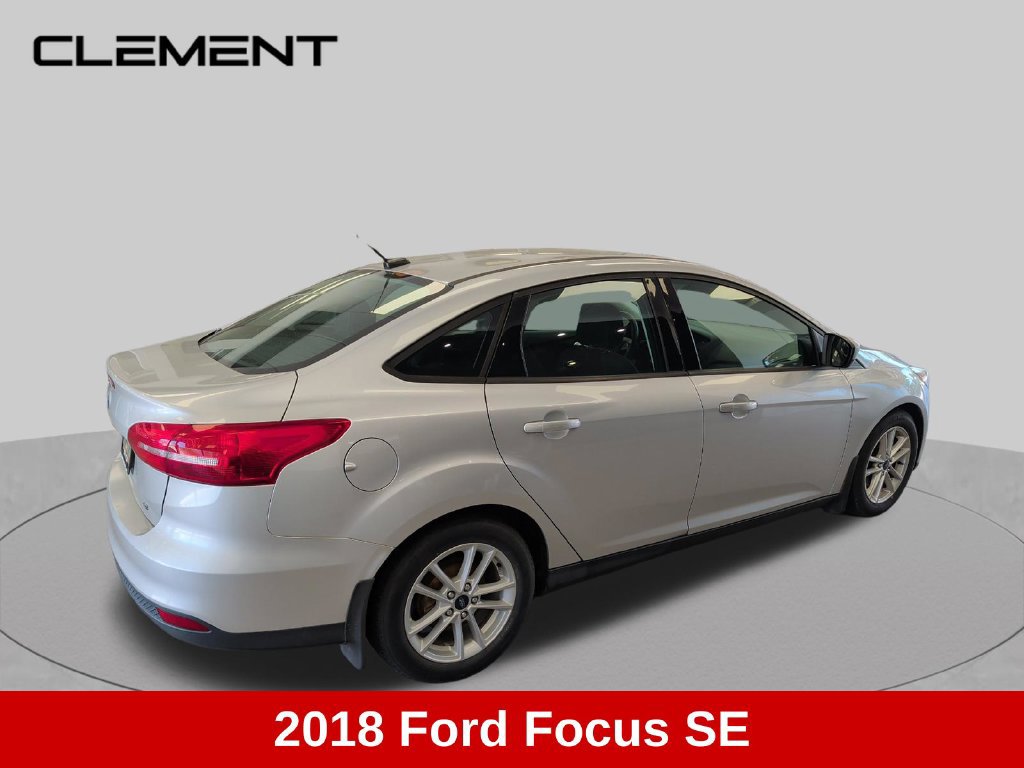 Used 2018 Ford Focus SE FWD image 5