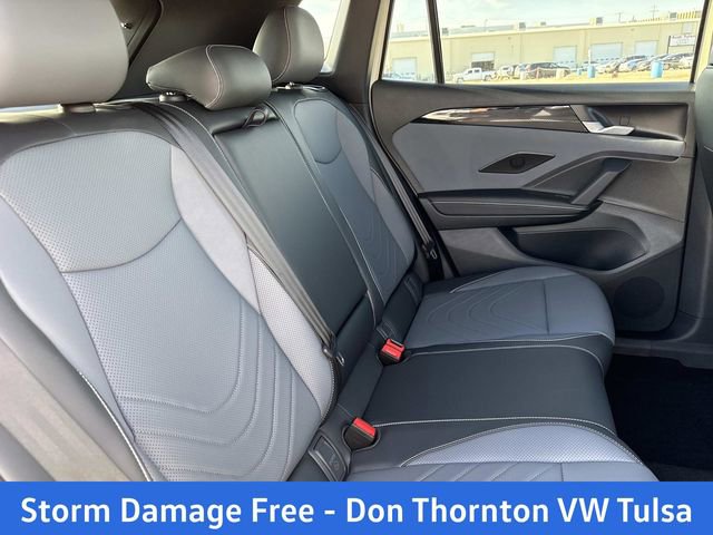 New 2026 Volkswagen Tiguan SE R-Line AWD/4WD image 18