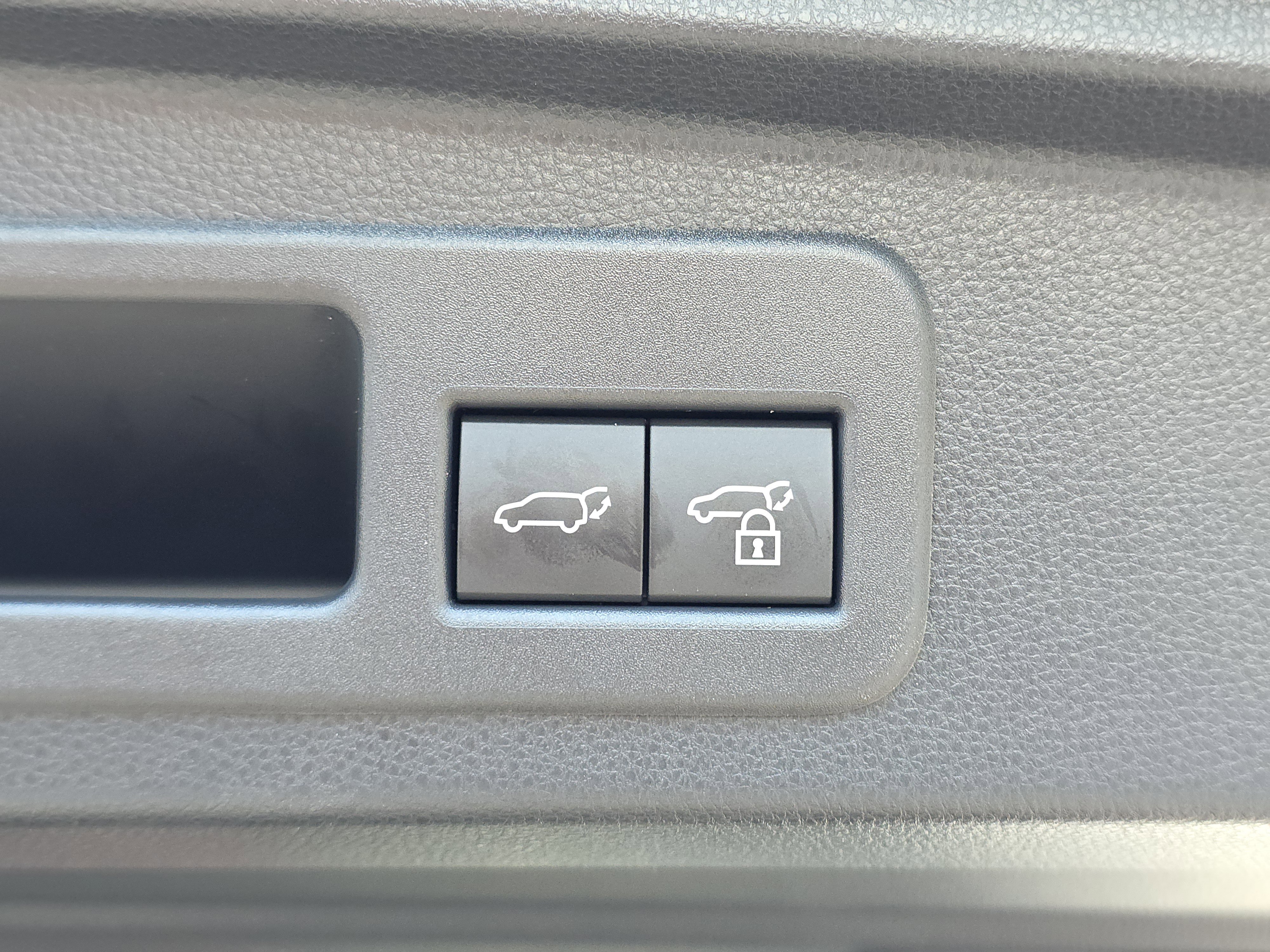 Used 2025 Toyota 4Runner Limited image 14