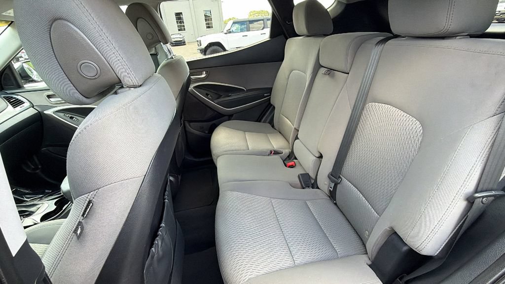 Used 2015 Hyundai Santa Fe Sport AWD/4WD image 25