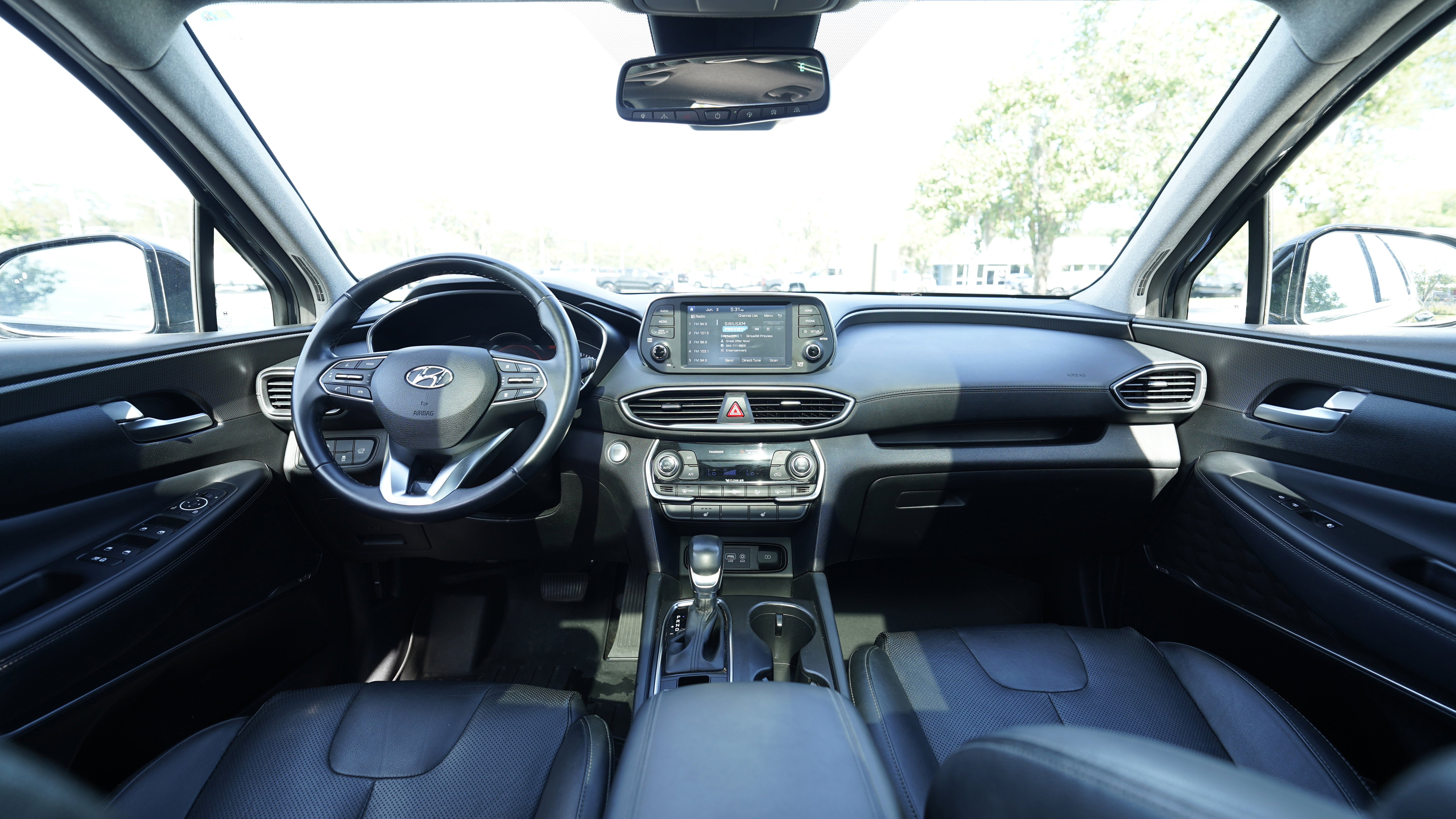 Used 2019 Hyundai Santa Fe Limited FWD image 13