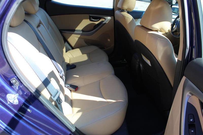 Used 2013 Hyundai Elantra Limited image 25