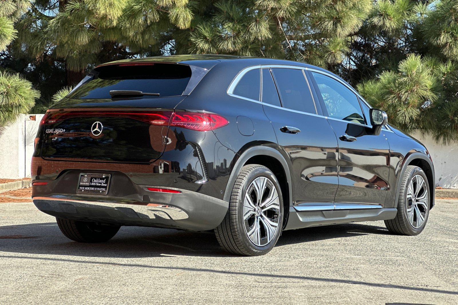 Certified 2023 Mercedes-Benz EQE 350+ SUV image 5