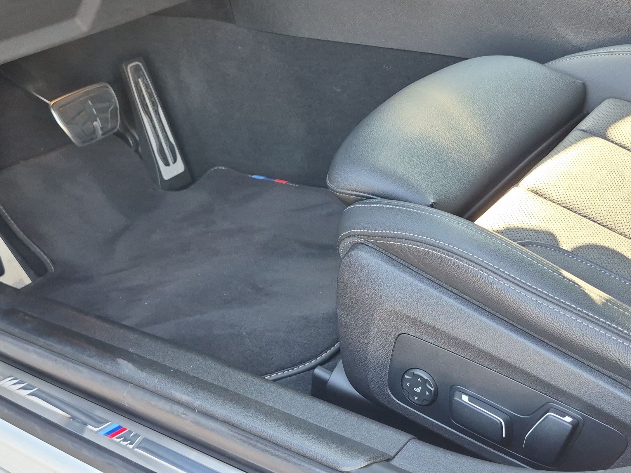 Used 2025 BMW M340i w/ Premium Package RWD image 17