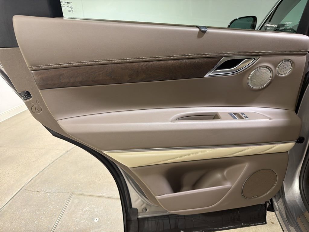 Used 2023 Genesis GV80 2.5T w/ Prestige 20" Package image 20