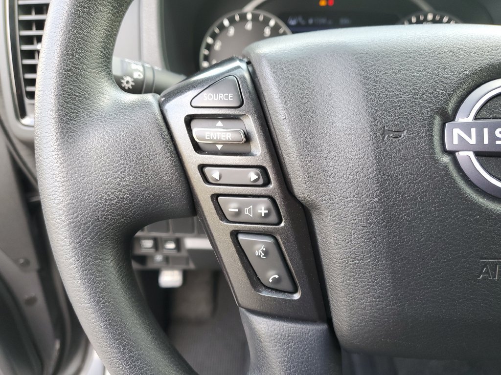 Certified 2023 Nissan Frontier SV w/ Midnight Edition Package AWD/4WD image 25