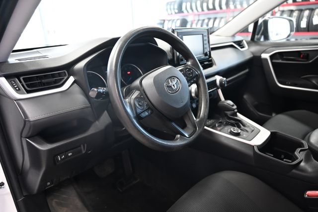 Used 2022 Toyota RAV4 LE AWD/4WD image 22
