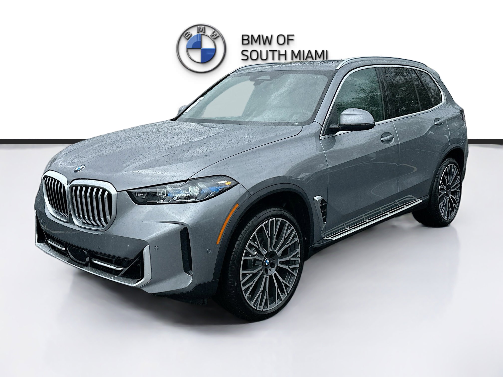 New 2026 BMW X5 sDrive40i image 3
