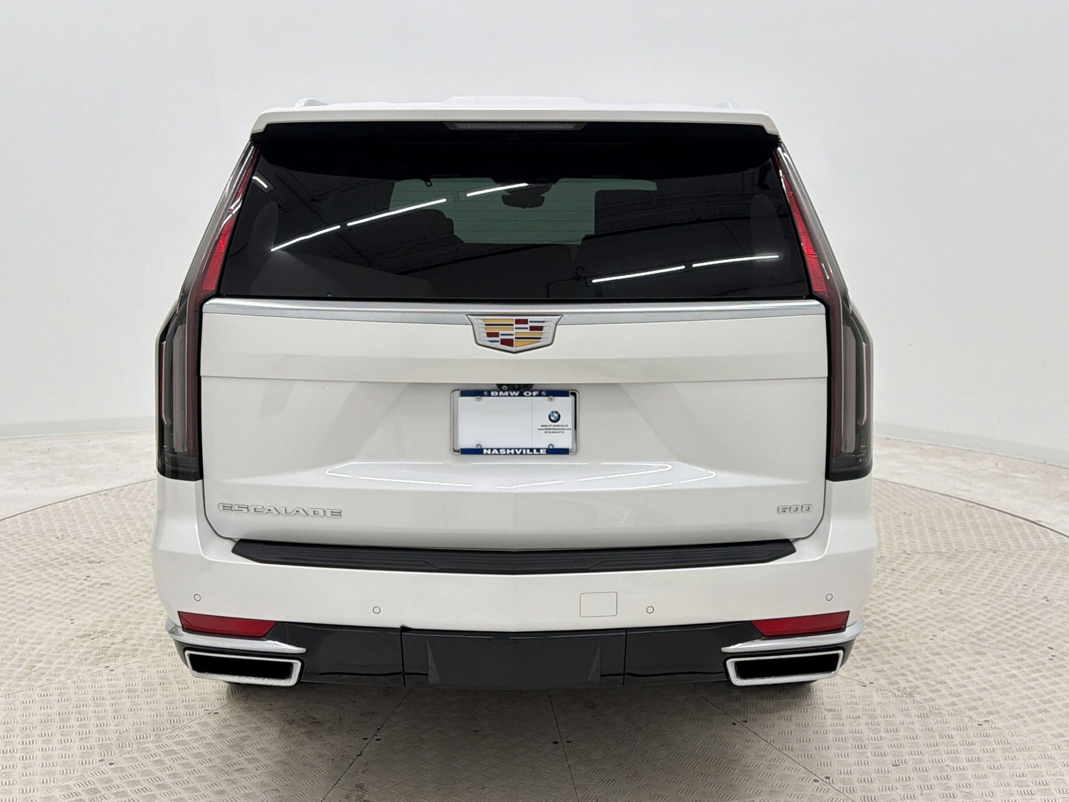 Used 2021 Cadillac Escalade Premium Luxury image 10