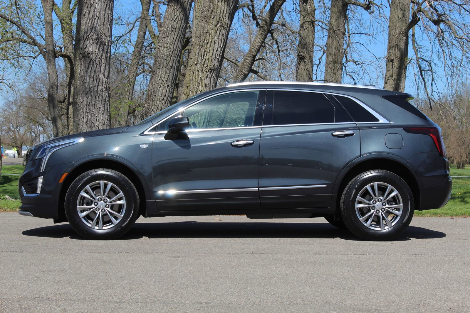 Used 2023 Cadillac XT5 Premium Luxury AWD/4WD image 5