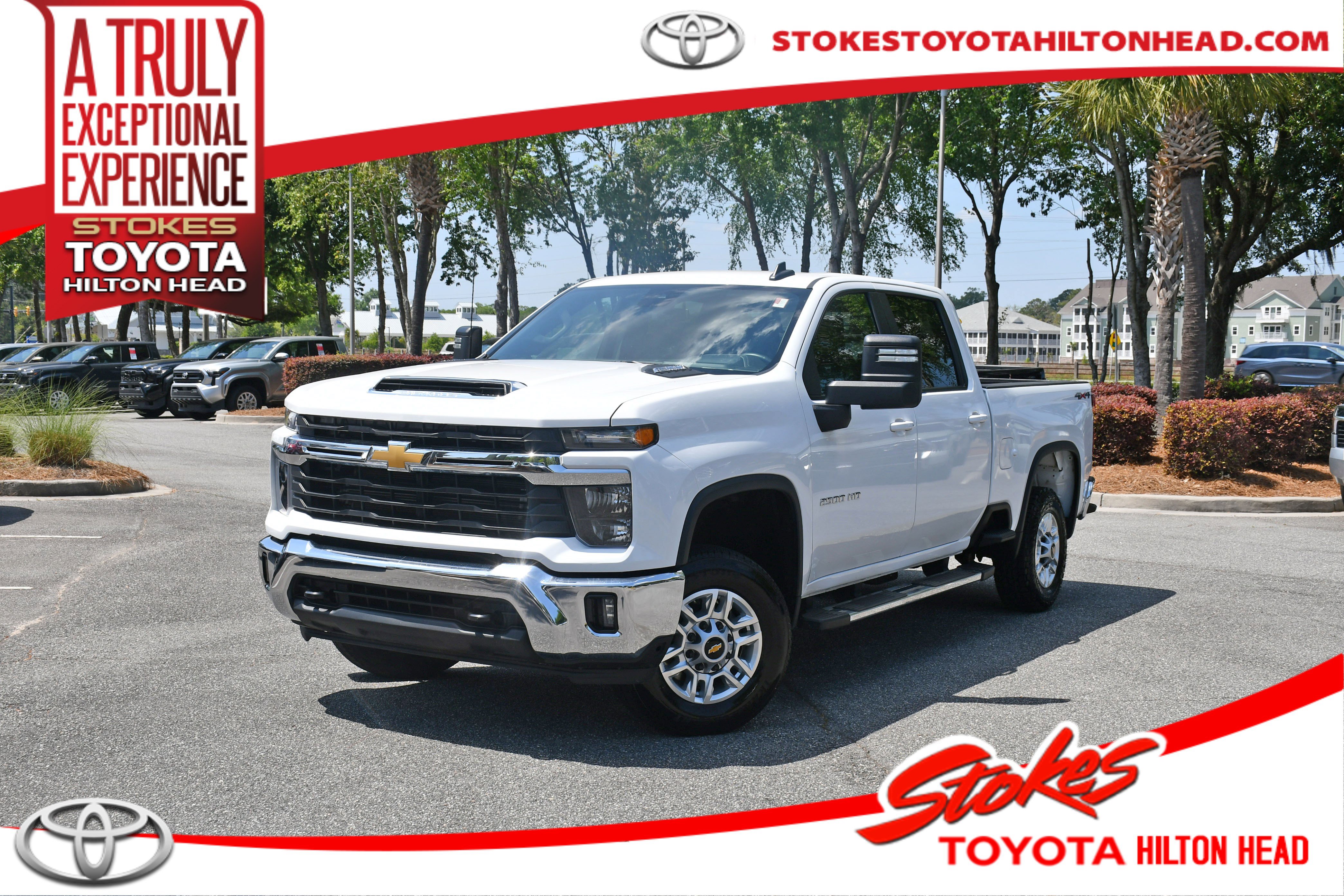 Used 2025 Chevrolet Silverado 2500 LT w/ Convenience Package AWD/4WD image 1
