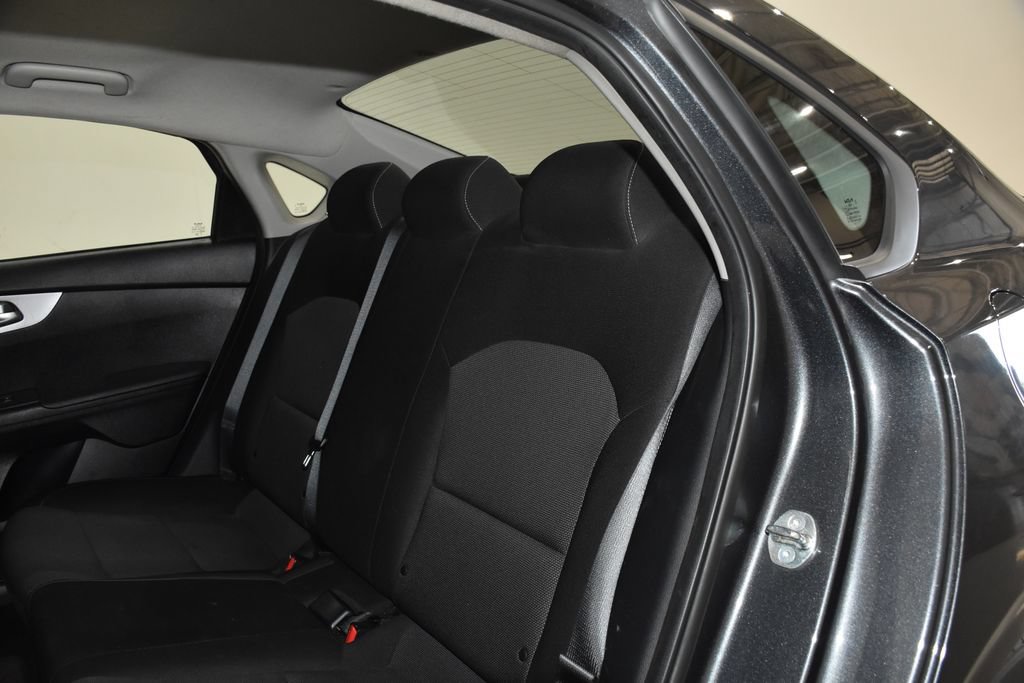 Used 2023 Kia Forte LX FWD image 27