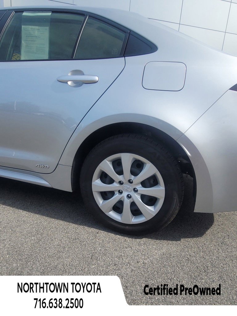Used 2023 Toyota Corolla LE w/ Carpet Mat Package (TMS) AWD/4WD image 9