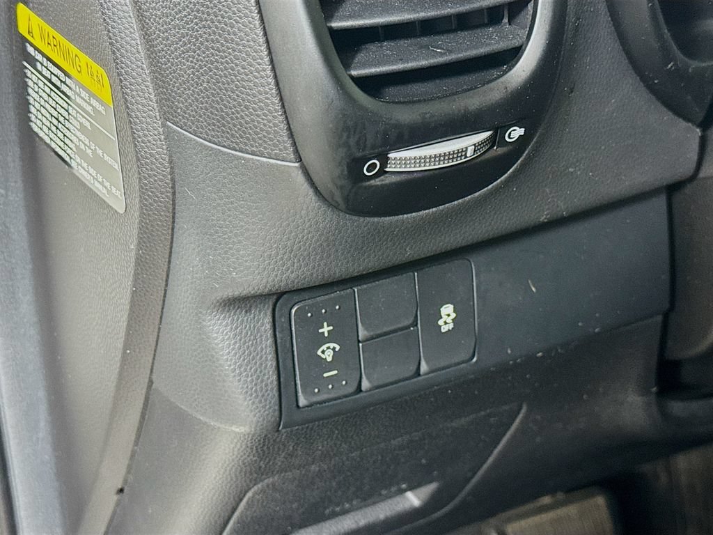 Used 2016 Kia Soul FWD image 10