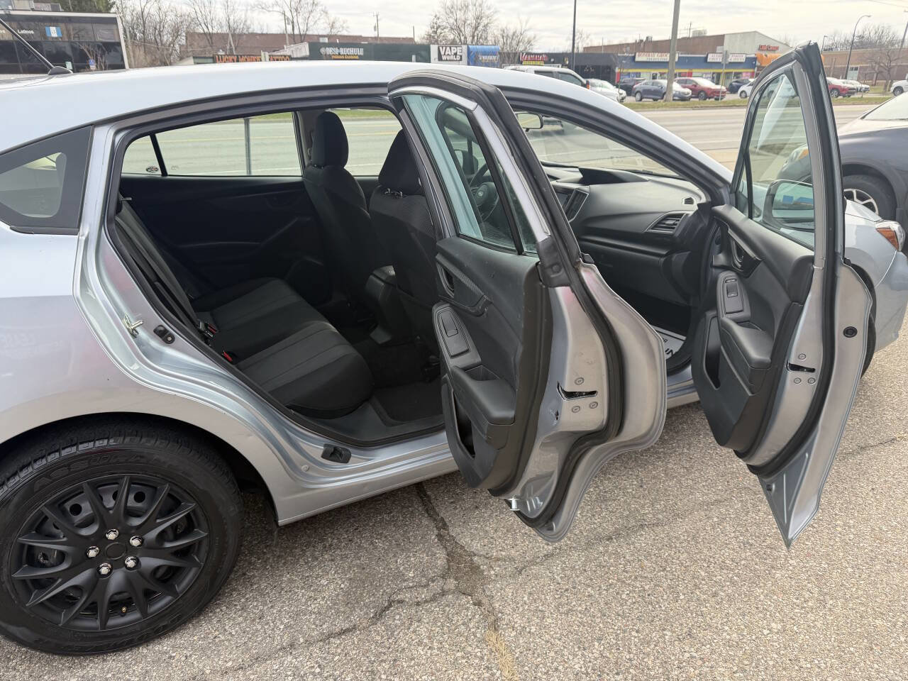 Used 2019 Subaru Impreza 2.0i w/ Eyesight AWD/4WD image 9