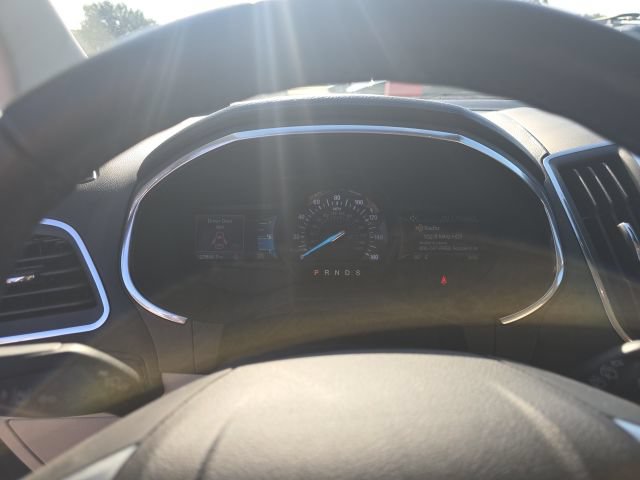 Used 2019 Ford Edge Titanium w/ Equipment Group 301A FWD image 14