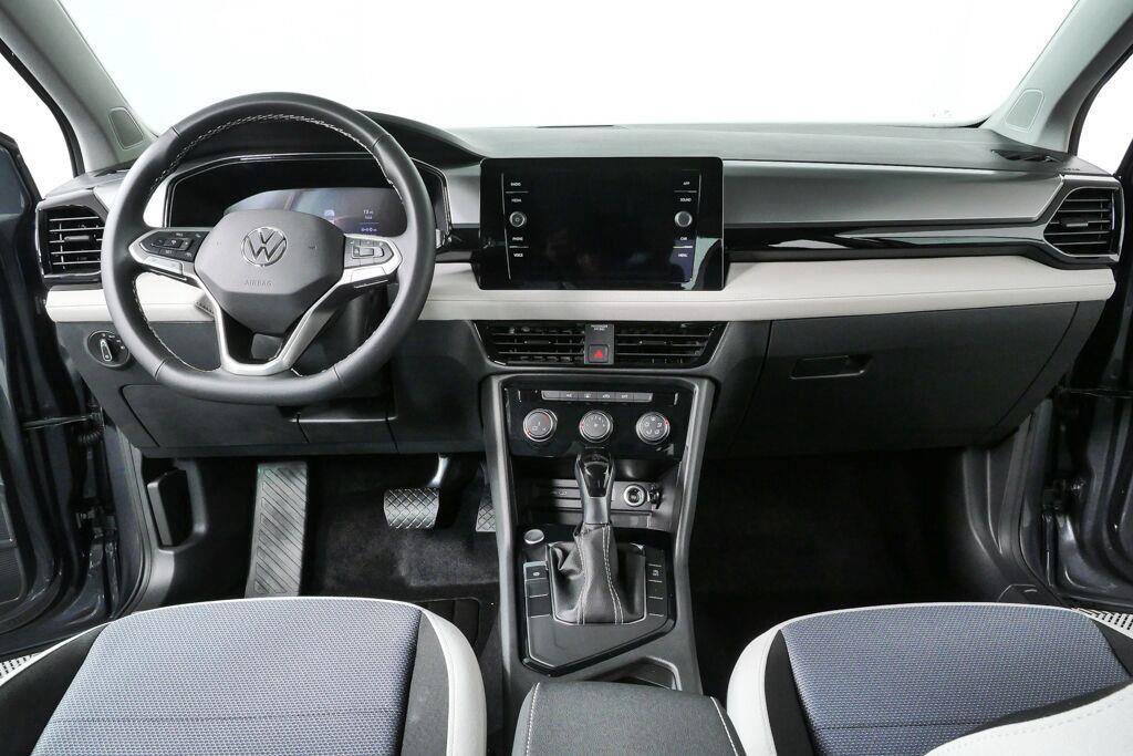New 2027 Volkswagen Taos S FWD image 30