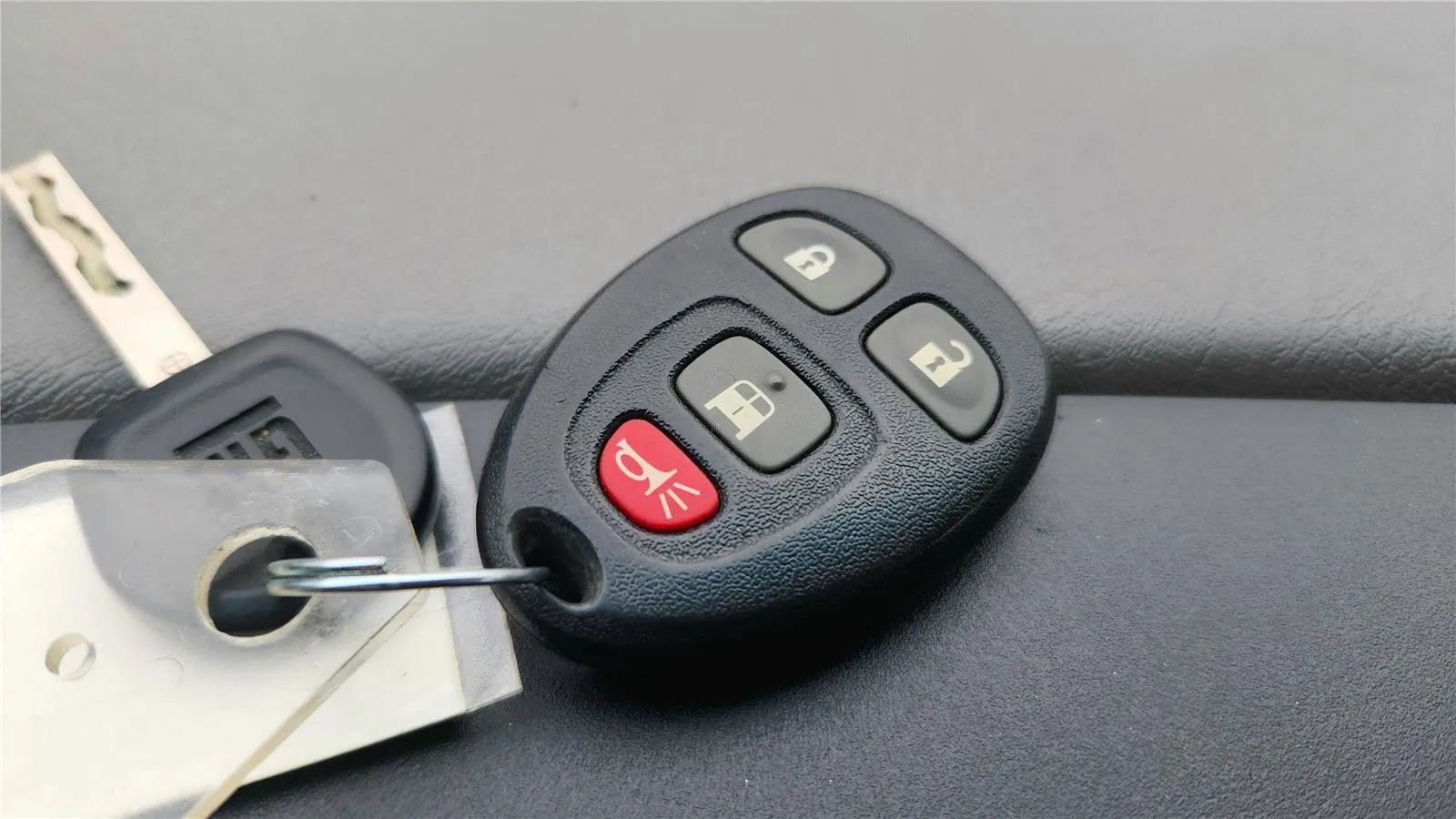 Used 2021 Chevrolet Express 2500 Extended w/ Driver Convenience Package image 29