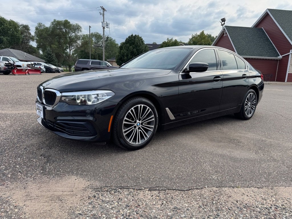 Used 2019 BMW 530i xDrive image 10