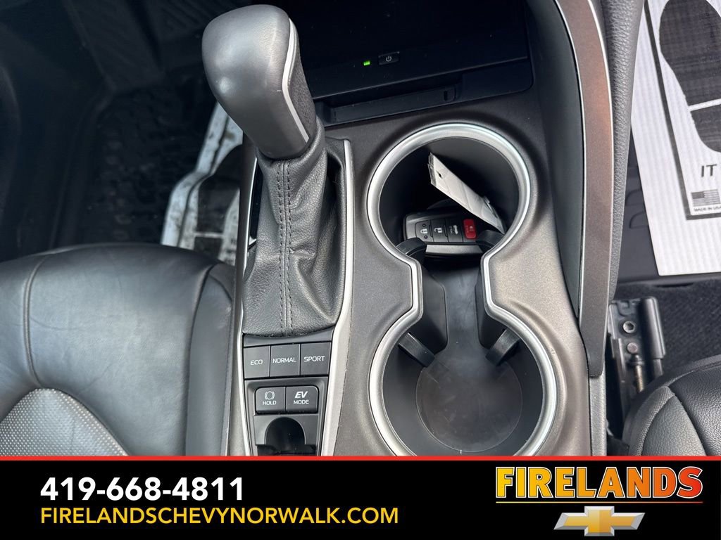 Used 2023 Toyota Camry XLE image 23