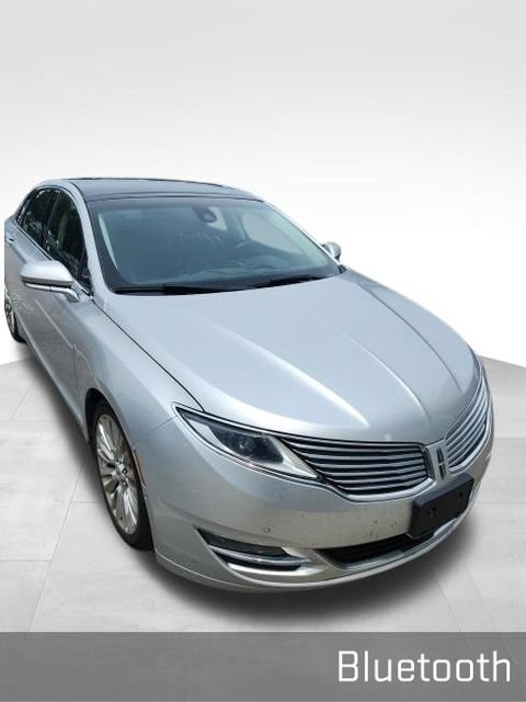 Used 2016 Lincoln MKZ AWD w/ Equipment Group 300A Reserve image 3