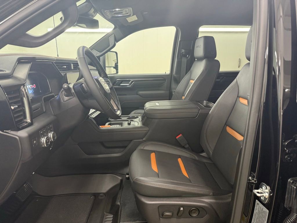 New 2026 GMC Sierra 2500 AT4 image 5
