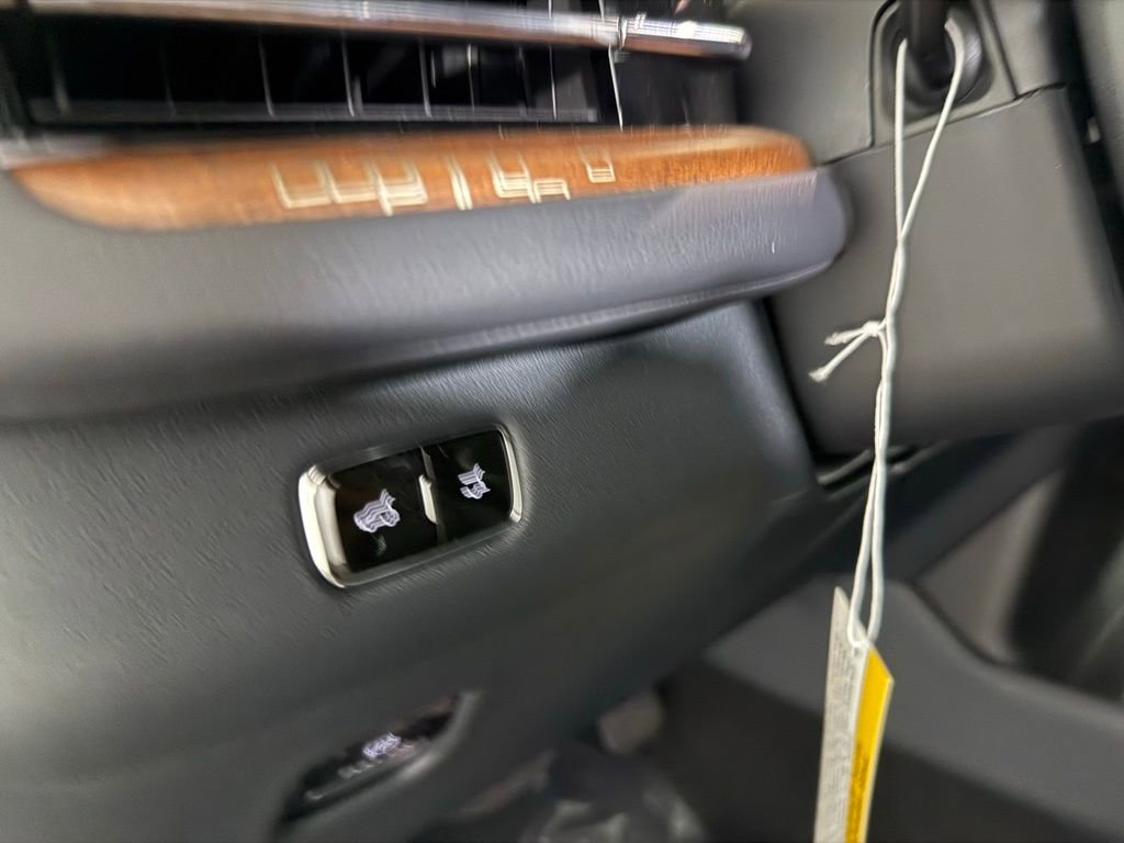 New 2025 Lincoln Navigator L Black Label image 78