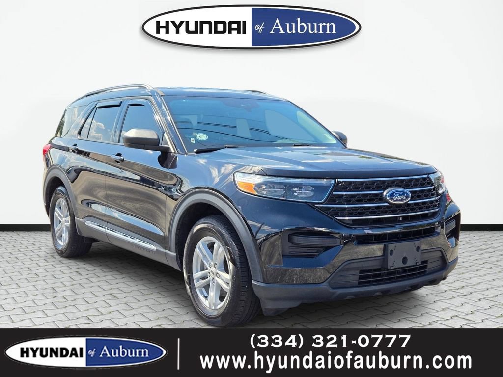 Used 2024 Ford Explorer XLT RWD image 1