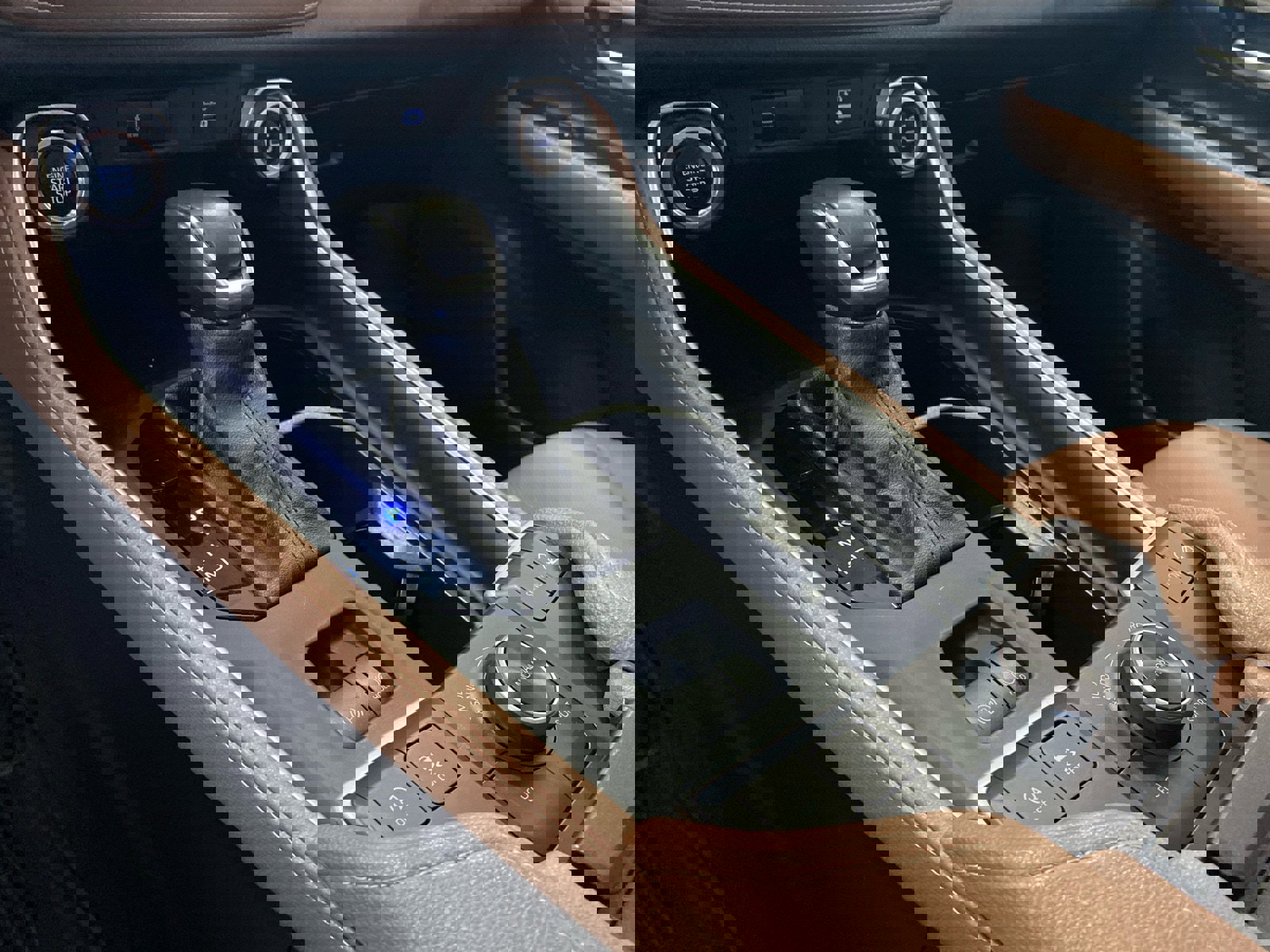 Used 2024 Toyota Grand Highlander Platinum image 25