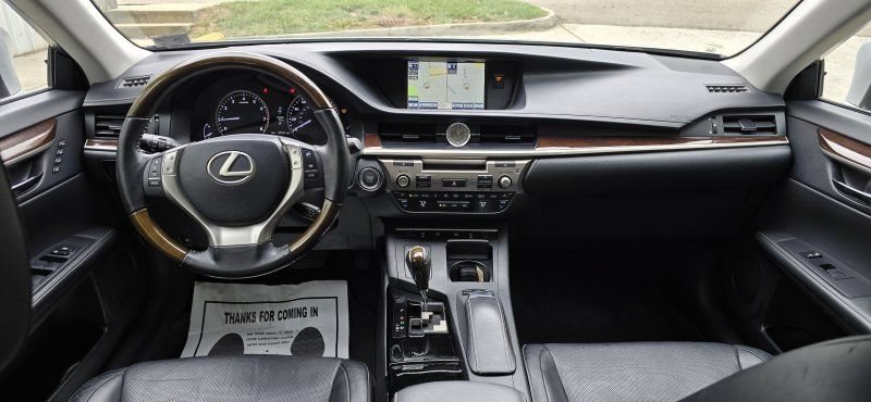 Used 2014 Lexus ES 350 w/ Luxury Package FWD image 14