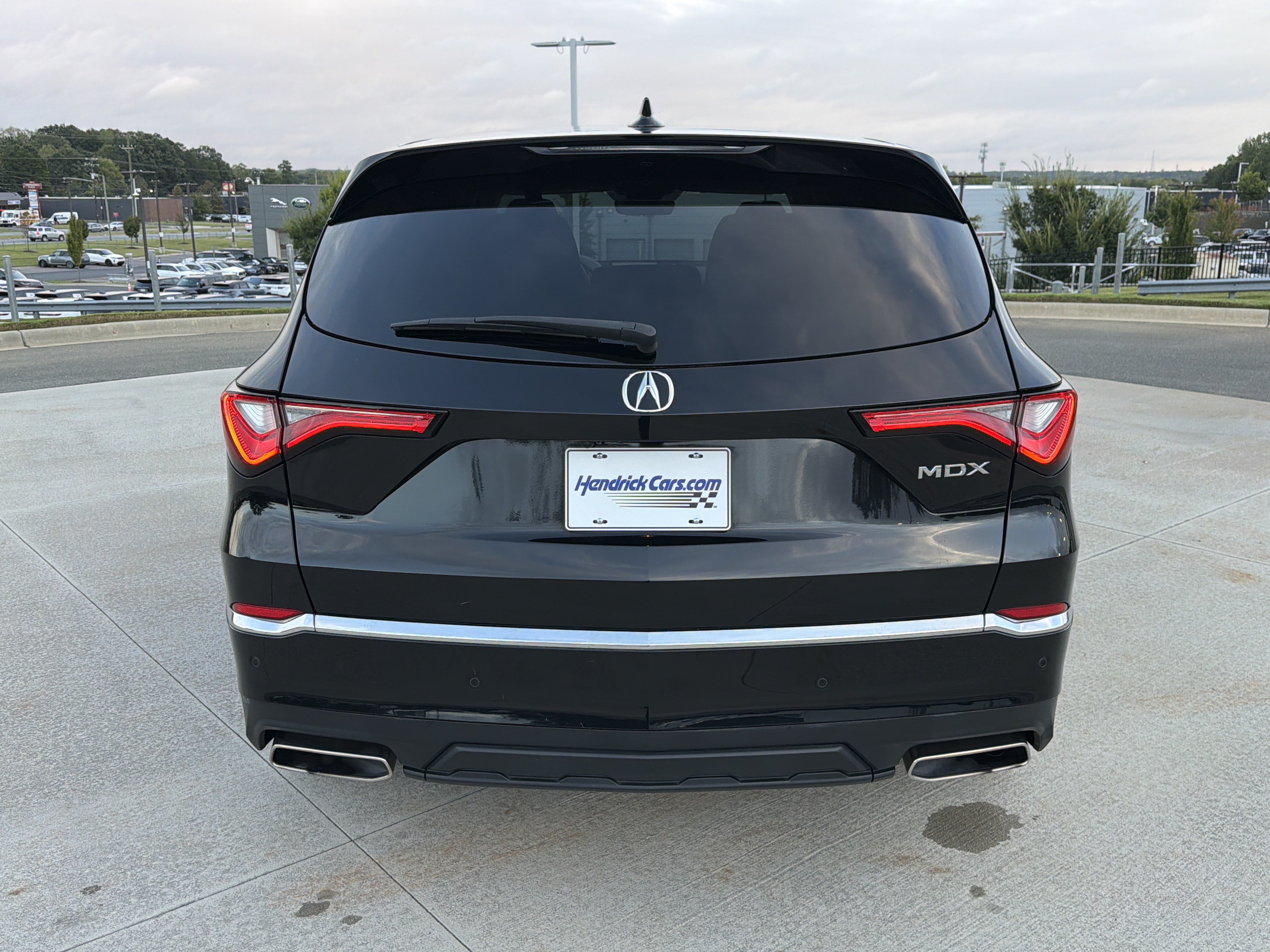 Certified 2024 Acura MDX w/ Technology Package FWD image 29
