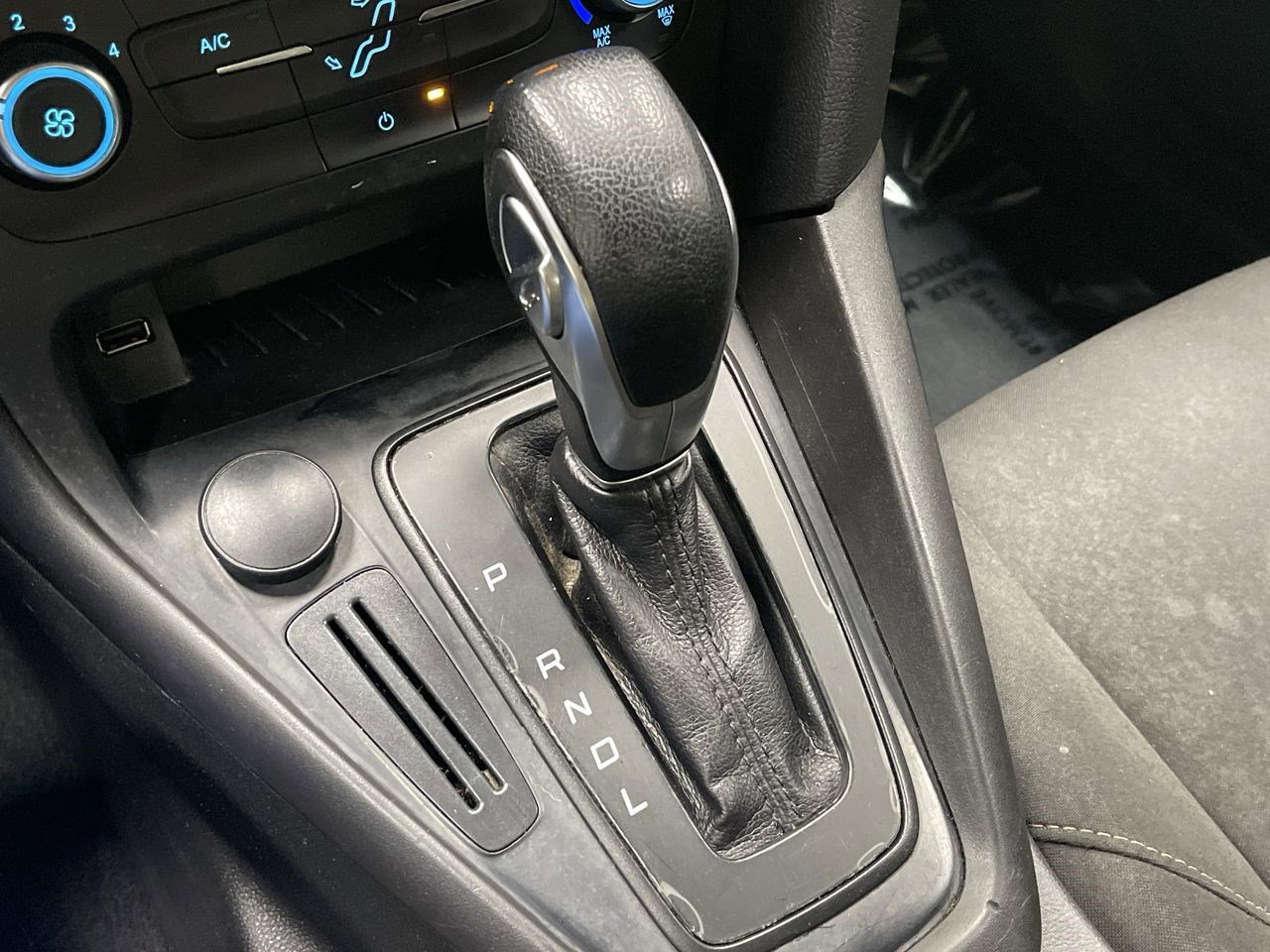 Used 2018 Ford Focus SE image 24