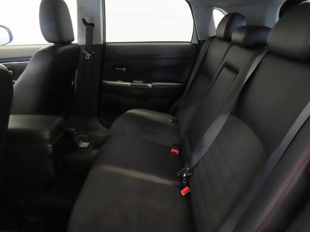 Used 2024 Mitsubishi Outlander Sport ES image 26