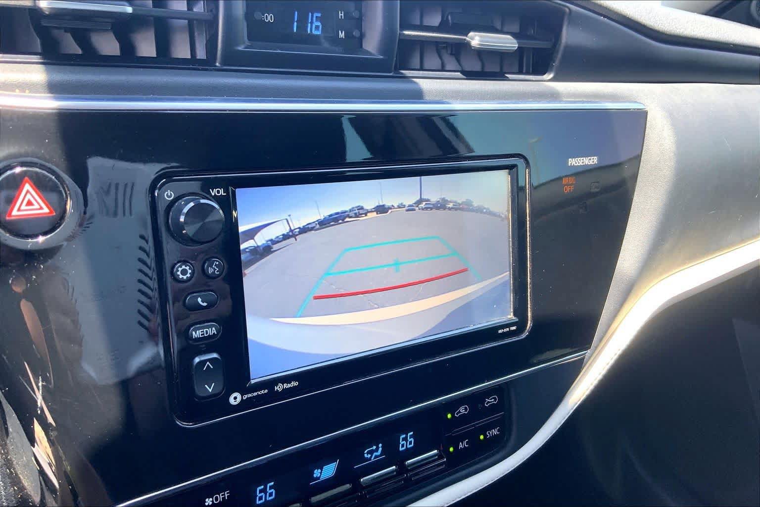 Used 2018 Toyota Corolla iM FWD image 27