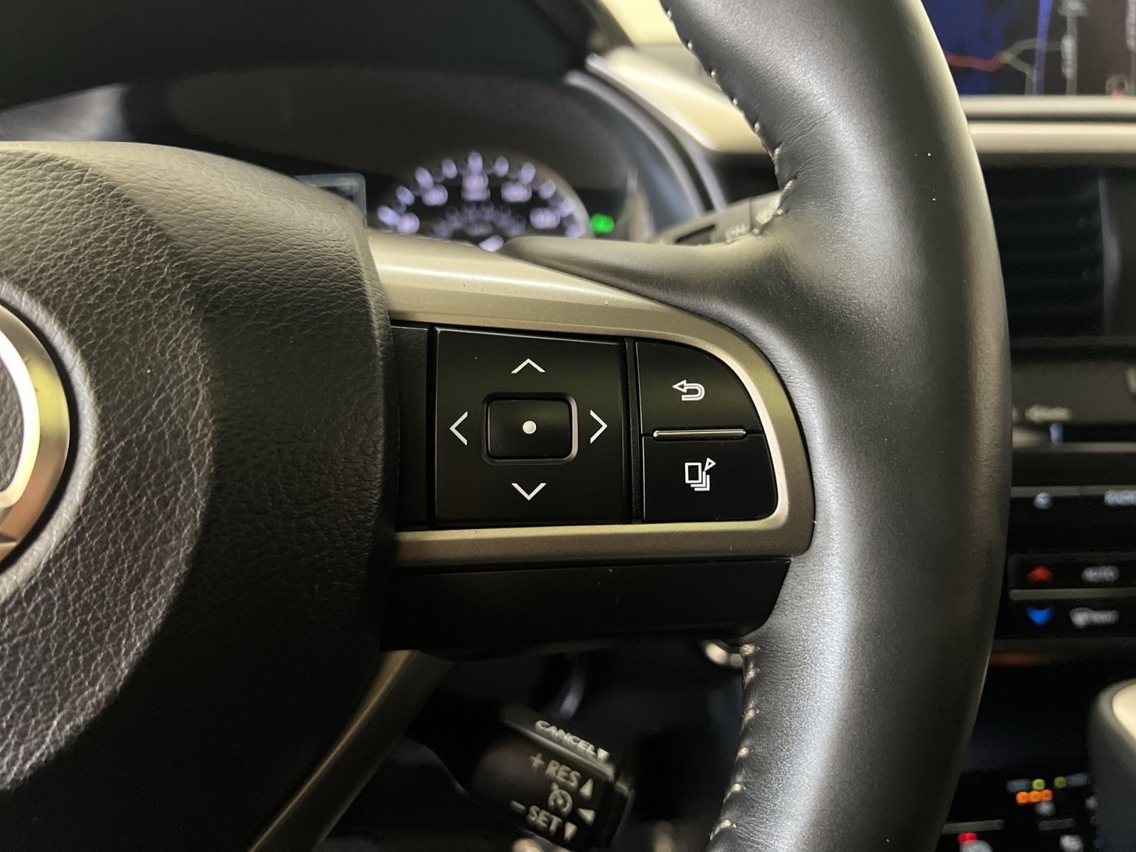 Used 2016 Lexus RX 350 AWD w/ Premium Package image 35