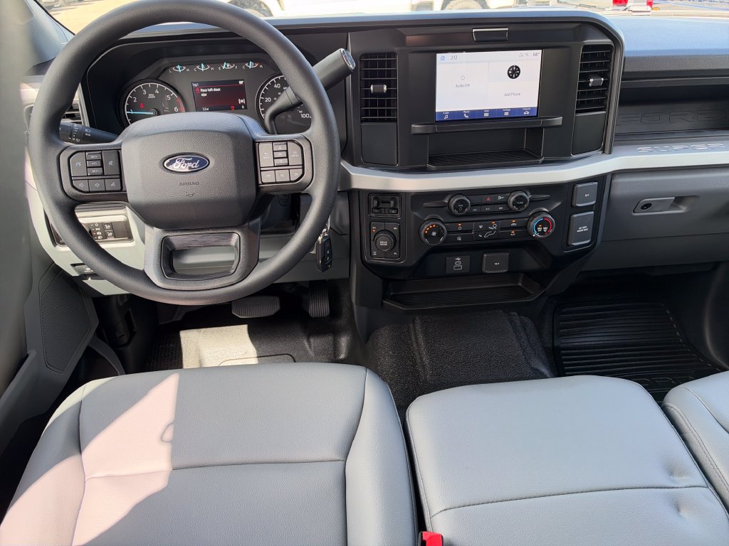 New 2027 Ford F250 XL w/ XL Chrome Package AWD/4WD image 5
