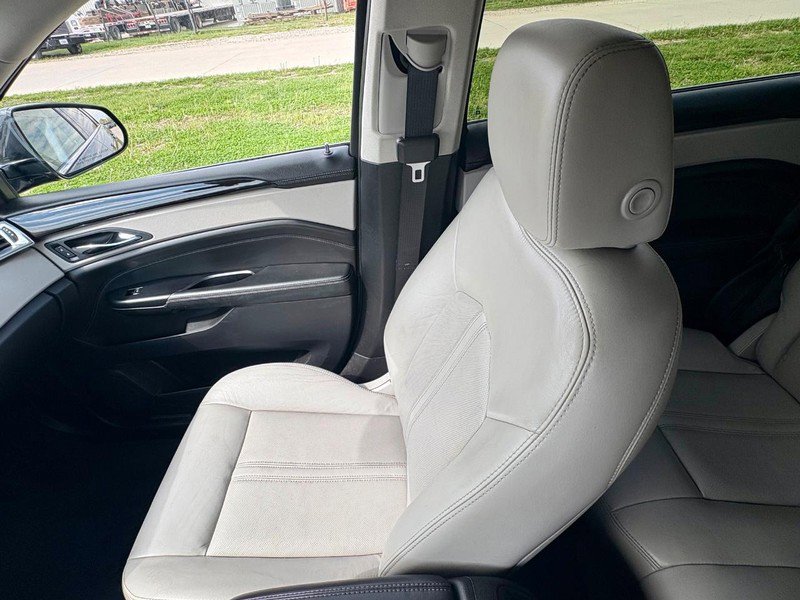 Used 2014 Cadillac SRX Performance w/ Driver Awareness Package FWD image 15