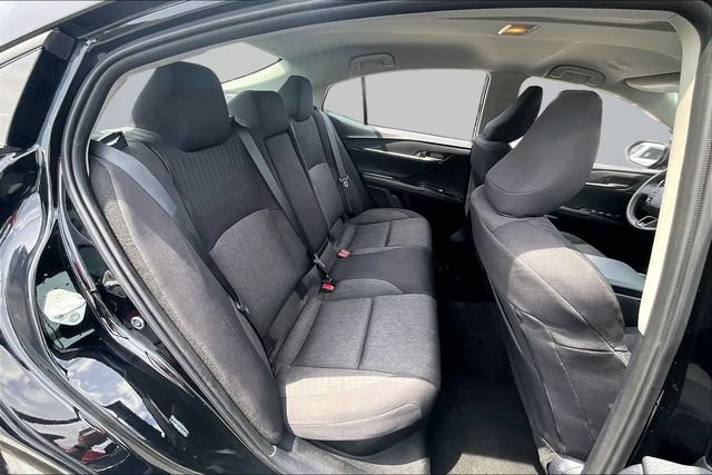 Used 2025 Toyota Camry LE FWD image 25