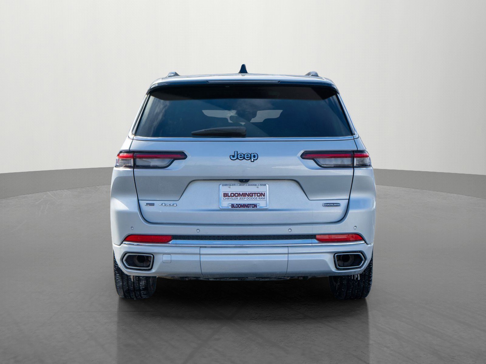 Used 2023 Jeep Grand Cherokee L Overland image 6