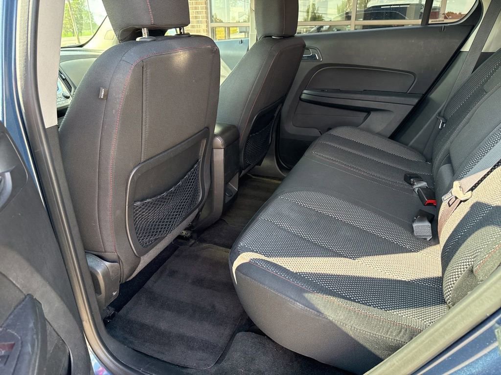 Used 2017 Chevrolet Equinox LT w/ Convenience Package image 14