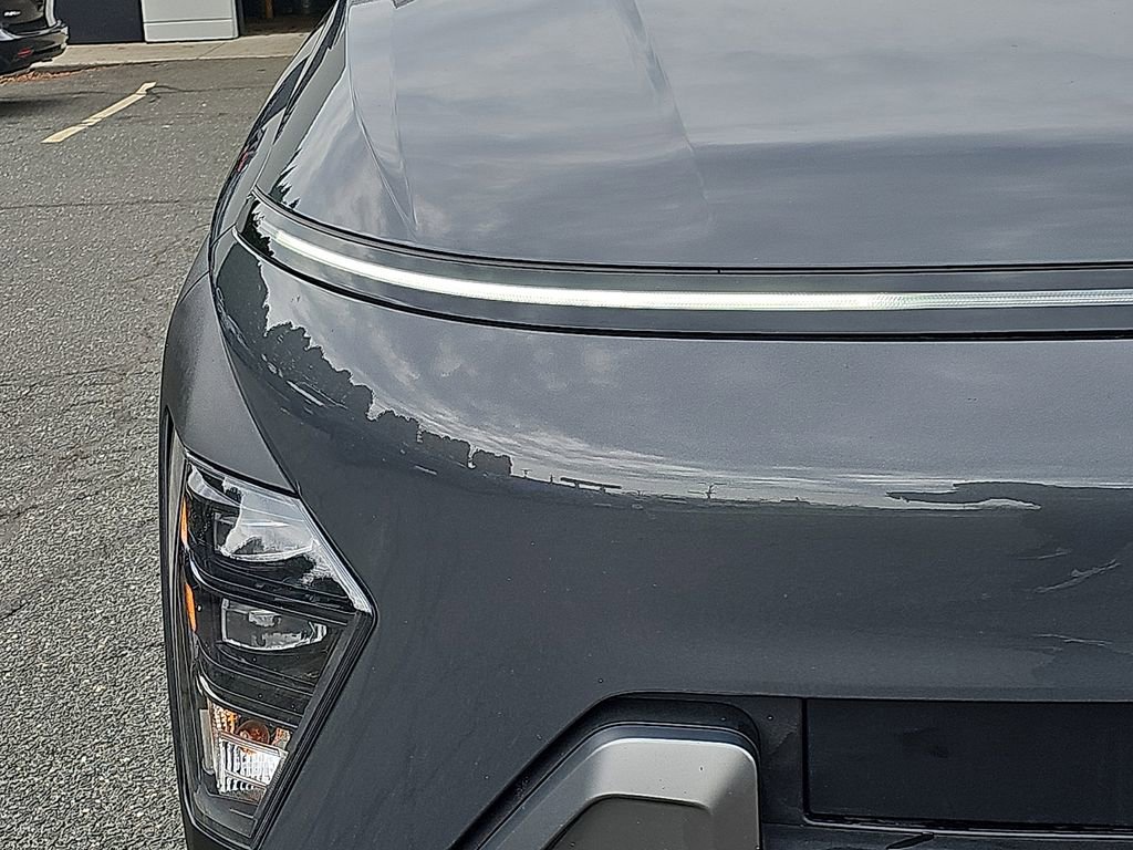 Used 2025 Hyundai Kona SEL image 9