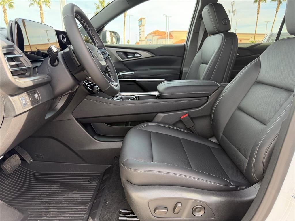 New 2026 Chevrolet Traverse LT w/ Midnight/Sport Edition image 5