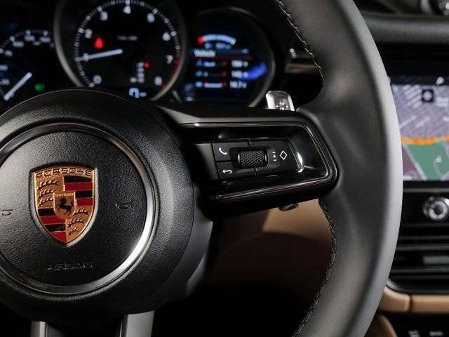 New 2026 Porsche Macan AWD/4WD image 23