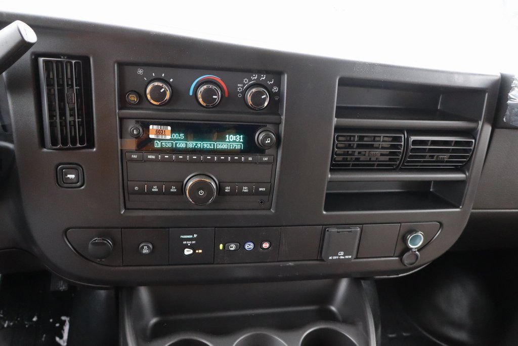 New 2025 Chevrolet Express 3500 w/ Driver Convenience Package RWD image 12