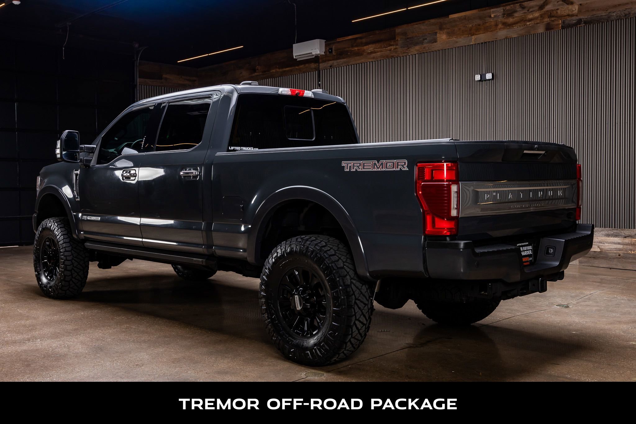 Used 2021 Ford F250 Platinum w/ Tremor Off-Road Package AWD/4WD image 6
